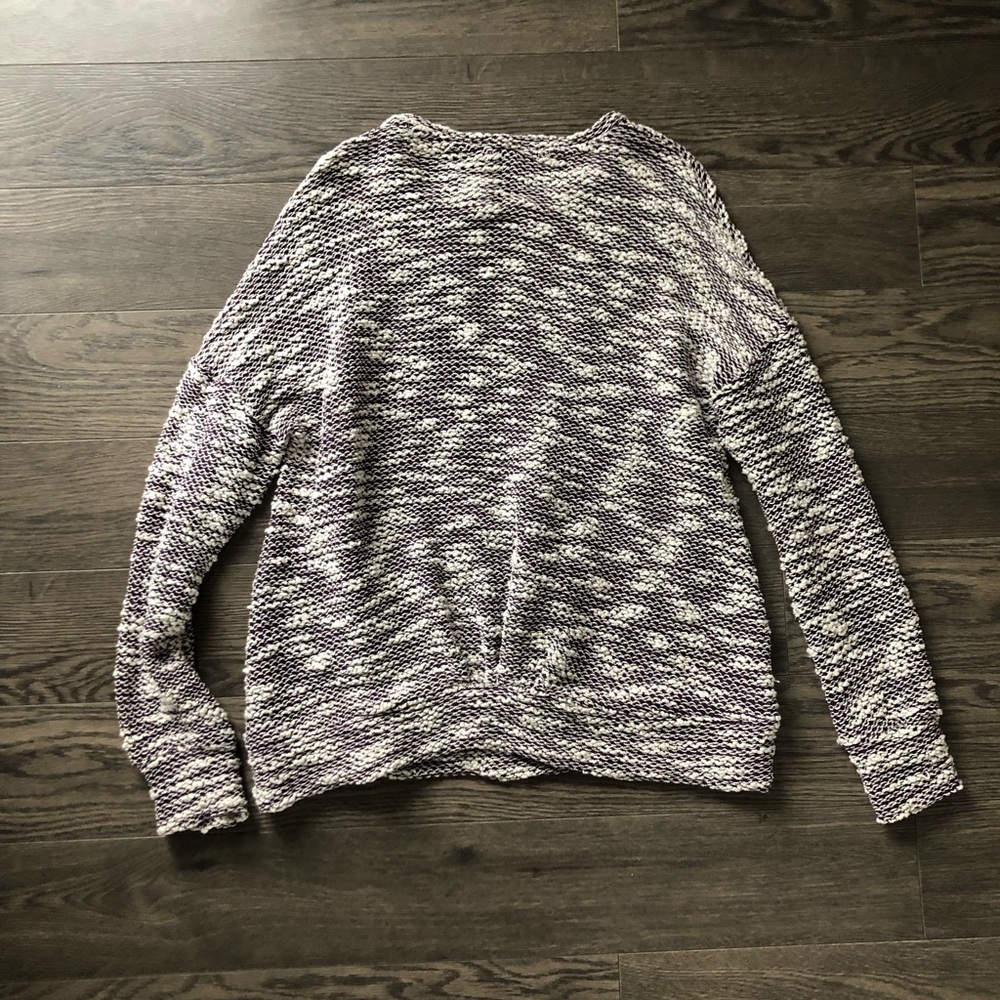 Fabletics Juliette Pullover‎ - Picture 3 of 4